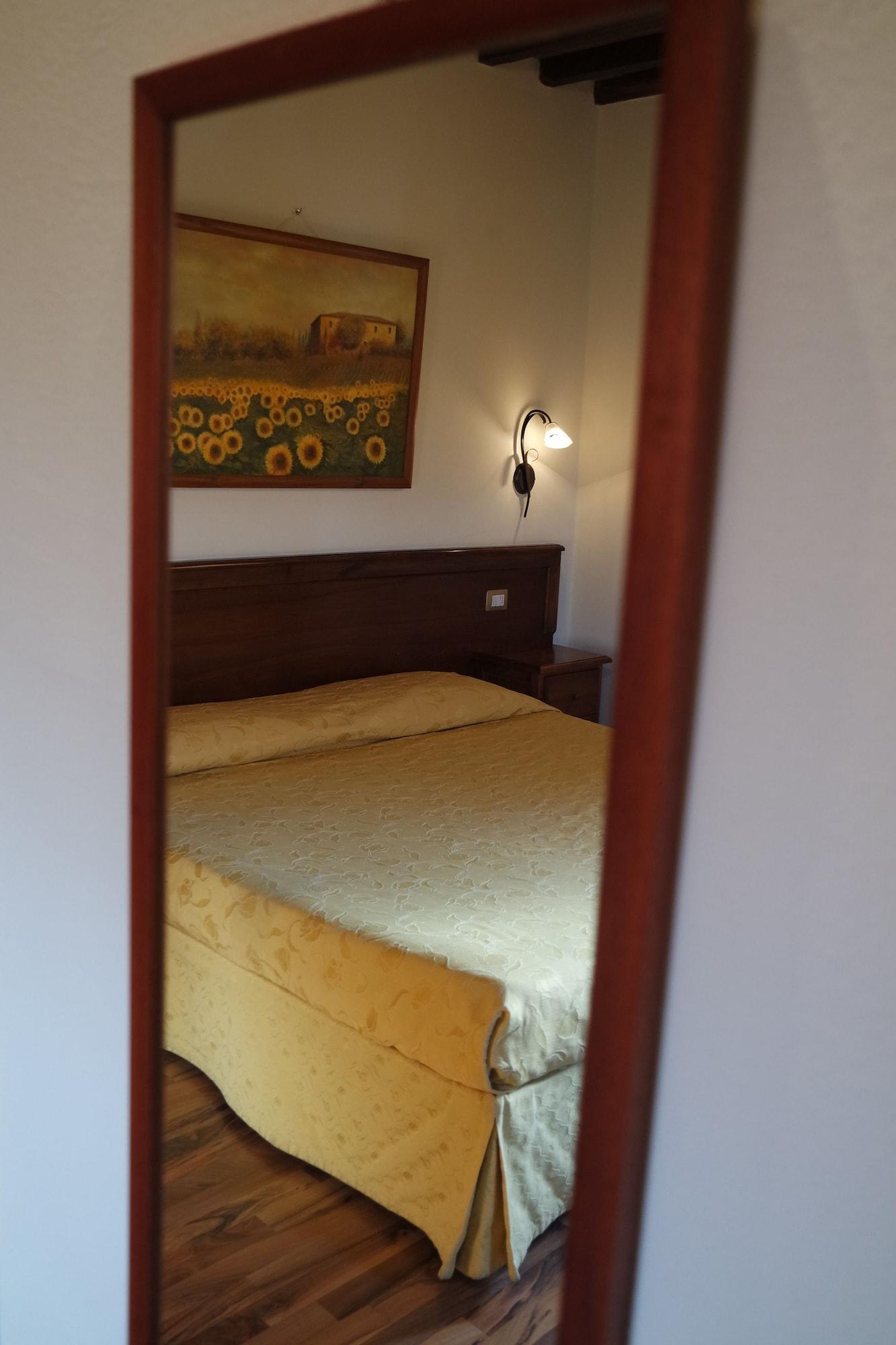 Fonte Dei Tufi 3* Siena