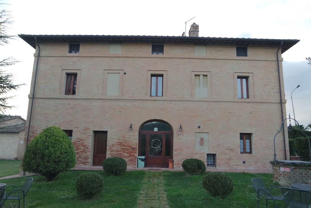 Frühstückspension Fonte Dei Tufi 3*
