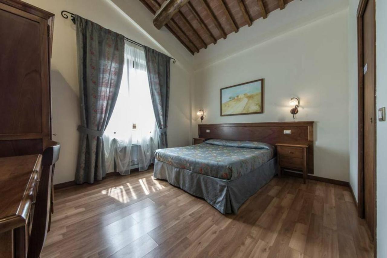 Fonte Dei Tufi 3*